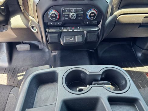 Used 2021 Chevrolet Silverado 1500 RST w/ Z71 Off-Road Package AWD/4WD image 25