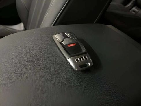 Used 2023 Audi Q5 2.0T Premium w/ Convenience Package AWD/4WD image 86