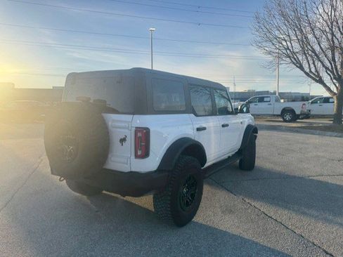 Certified 2023 Ford Bronco Wildtrak image 9