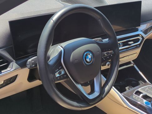 Used 2023 BMW i4 eDrive40 w/ Premium Package RWD image 18