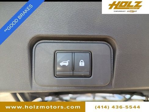 Used 2025 Nissan Rogue SV image 9