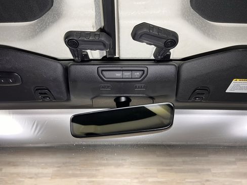 Used 2022 Jeep Wrangler Unlimited Sahara image 26