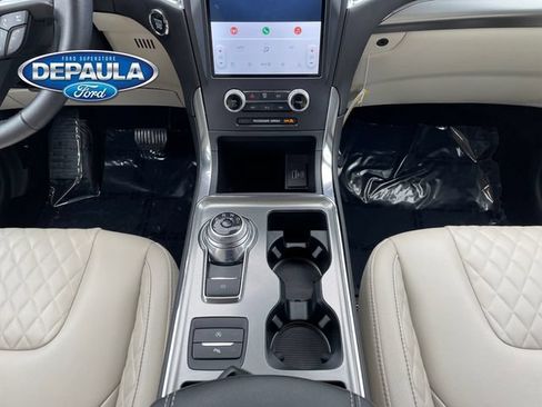 Certified 2023 Ford Edge Titanium AWD/4WD image 14