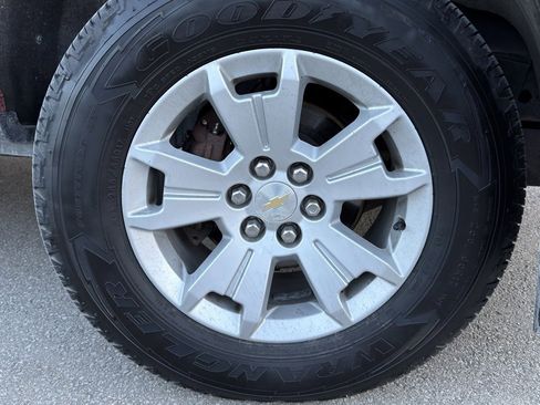 Used 2016 Chevrolet Colorado LT w/ LT Convenience Package image 22