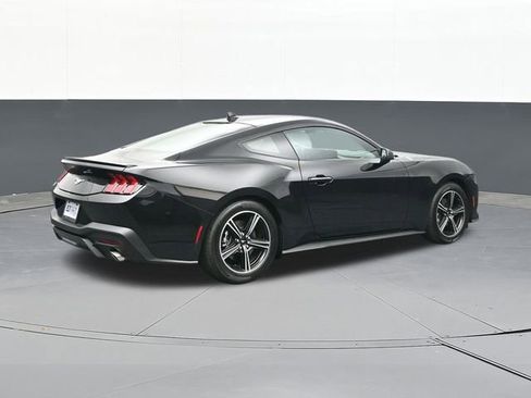 Used 2025 Ford Mustang Premium image 14