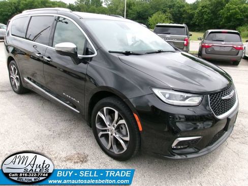 Used 2021 Chrysler Pacifica Pinnacle AWD/4WD image 7