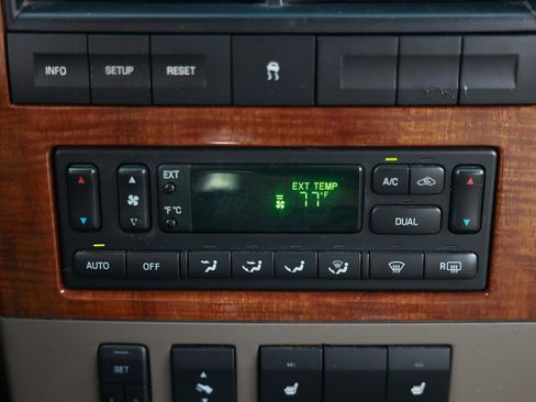 Used 2007 Ford Explorer Eddie Bauer RWD image 32