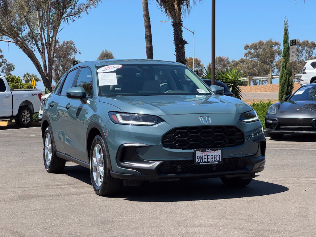 Used 2025 Honda HR-V LX image 3
