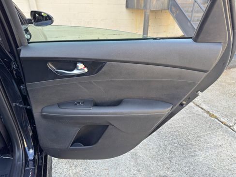 Used 2023 Kia Forte GT-Line FWD image 38