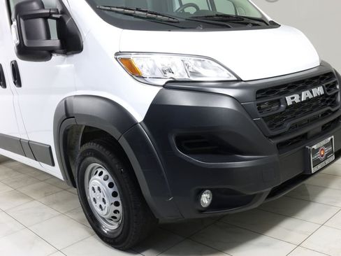 Used 2025 RAM ProMaster 2500 w/ Convenience Group FWD image 35