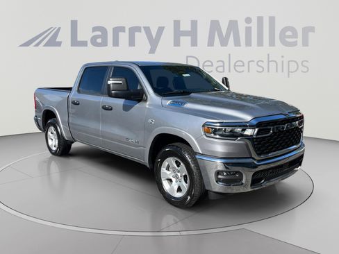 New 2026 RAM 1500 Big Horn AWD/4WD image 7