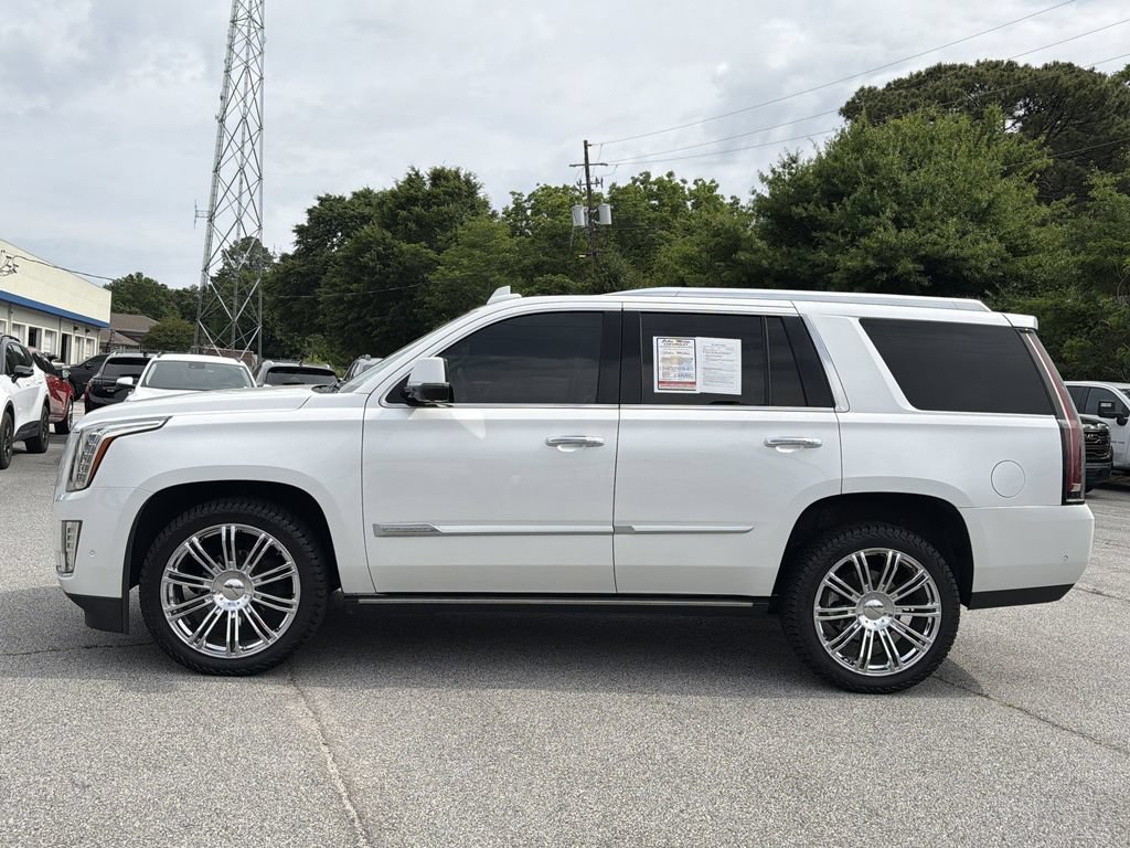 Used 2020 Cadillac Escalade Premium Luxury AWD/4WD image 21