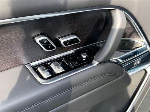 New 2026 Land Rover Range Rover SE AWD/4WD image 21
