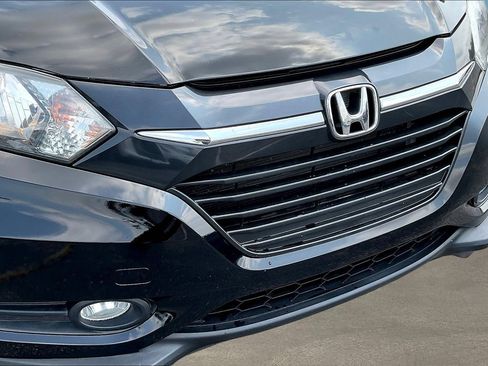 Used 2016 Honda HR-V EX image 32