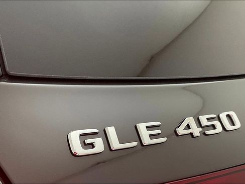 New 2026 Mercedes-Benz GLE 450 4MATIC image 13