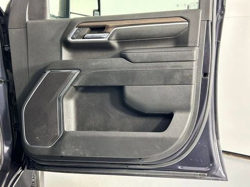 Used 2024 Chevrolet Silverado 3500 LT w/ Z71 Off-Road Package image 10