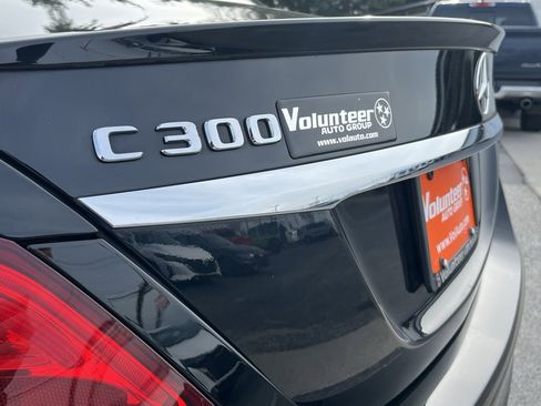 Used 2018 Mercedes-Benz C 300 Sedan image 9