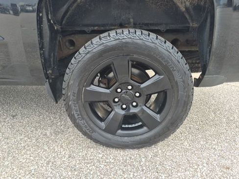 Used 2016 Chevrolet Silverado 1500 Custom w/ Rally 1 Edition image 9