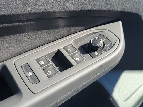 New 2025 Volkswagen GTI SE image 22