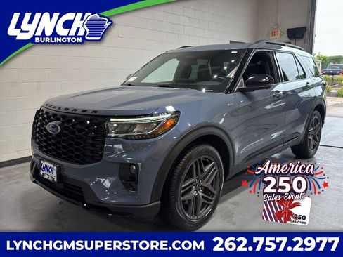 Used 2025 Ford Explorer ST-Line w/ ST-Line Street Pack AWD/4WD image 1