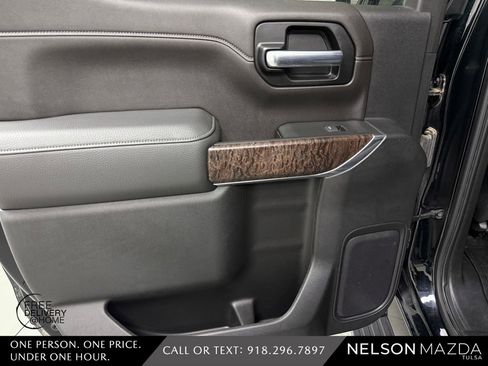 Used 2019 GMC Sierra 1500 Denali w/ Denali Ultimate Package AWD/4WD image 33