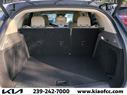 Used 2021 Lincoln Corsair AWD w/ Sport Package image 11