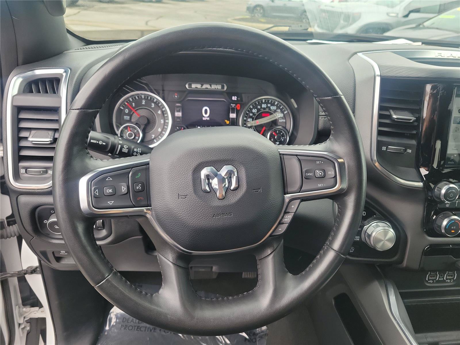 Used 2024 RAM 1500 Laramie AWD/4WD image 23