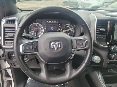 Used 2024 RAM 1500 Laramie AWD/4WD image 23