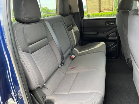 Used 2023 Nissan Frontier SV AWD/4WD image 26