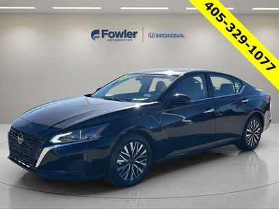 Used 2023 Nissan Altima 2.5 SV