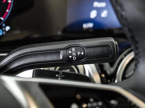 New 2026 Mercedes-Benz GLB 250 4MATIC image 12