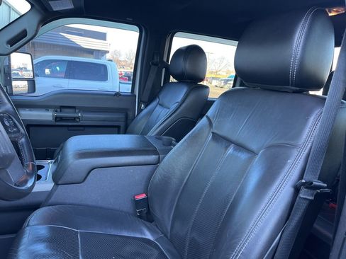 Used 2014 Ford F350 Lariat w/ Chrome Package image 5
