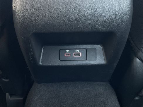 Used 2025 Nissan Altima 2.5 SV FWD image 11