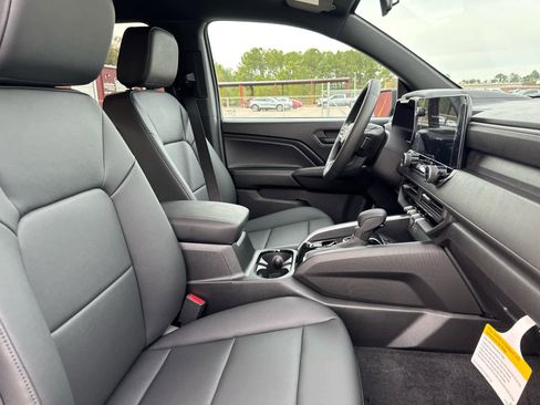 New 2026 Chevrolet Colorado W/T w/ WT Custom Package image 19