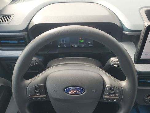 New 2026 Ford Maverick XLT image 18