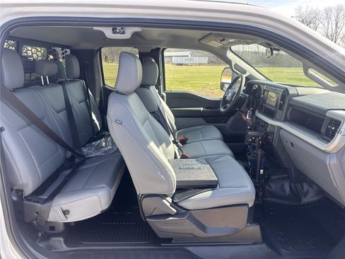 New 2026 Ford F550 4x4 Supercab Super Duty image 29