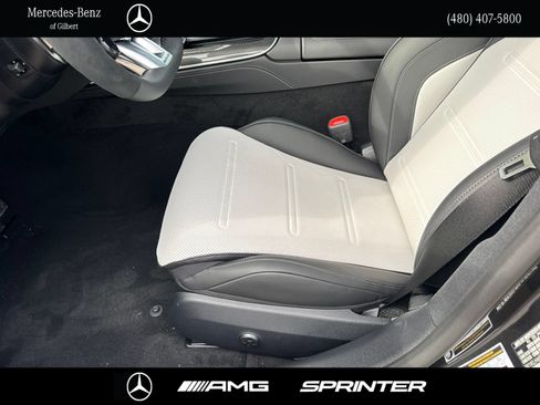 New 2026 Mercedes-Benz E 53 AMG e 4MATIC Wagon image 13