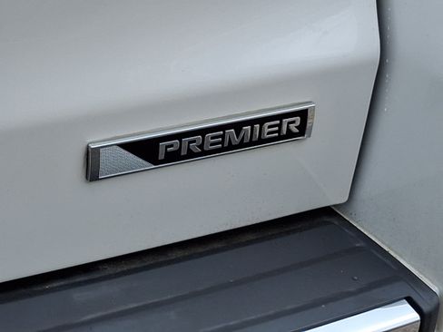 Used 2017 Chevrolet Tahoe Premier AWD/4WD image 37
