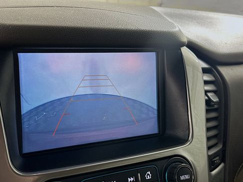 Used 2018 Chevrolet Tahoe LT image 22