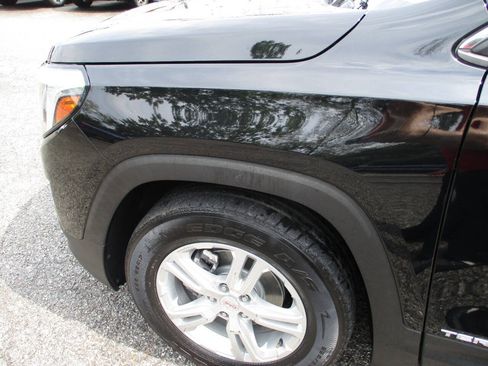 Used 2018 GMC Terrain SLE AWD/4WD image 13