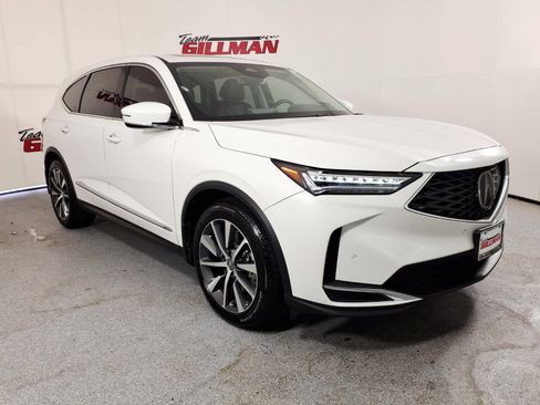 Certified 2026 Acura MDX w/ Technology Package FWD image 1