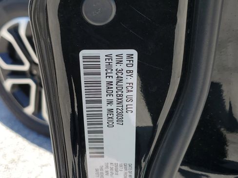 Used 2022 Jeep Compass Limited image 22