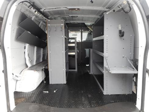 Used 2016 Chevrolet Express 2500 w/ Cold Climate Package RWD image 18