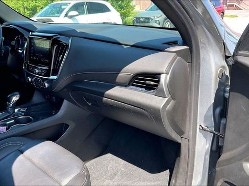 Used 2023 Chevrolet Traverse LT AWD/4WD image 15