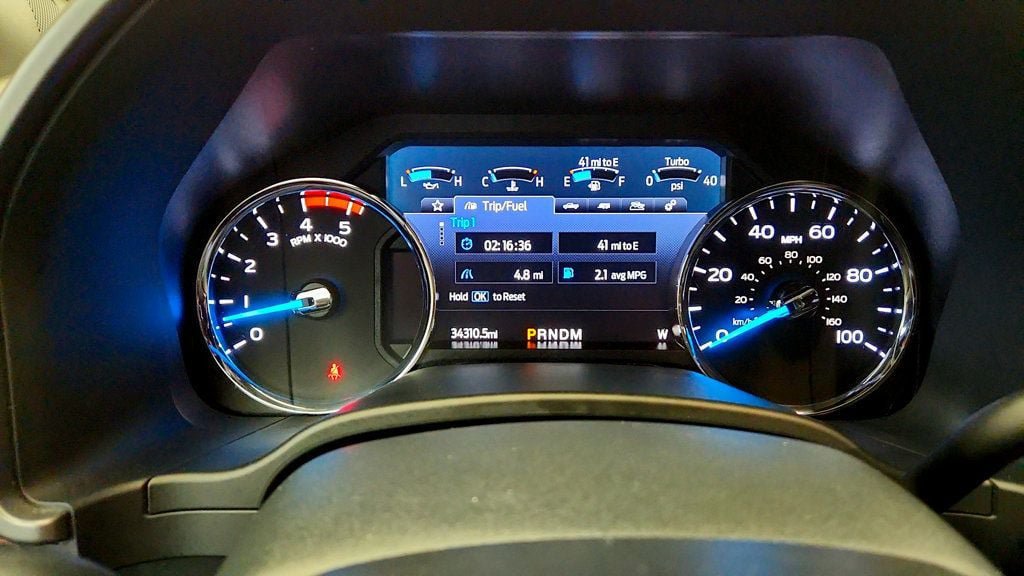 Used 2022 Ford F250 Platinum w/ FX4 Off-Road Package AWD/4WD image 16
