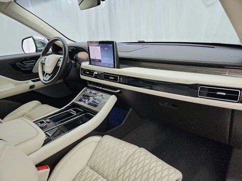 Used 2020 Lincoln Aviator Black Label w/ Dynamic Handling Package AWD/4WD image 33