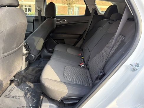 Certified 2025 Kia Sportage LX image 11