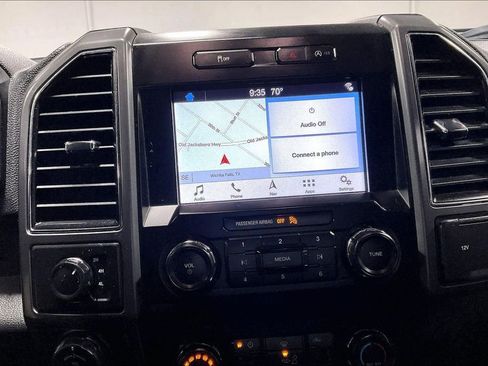 Used 2019 Ford F150 XLT w/ Equipment Group 302A Luxury image 8