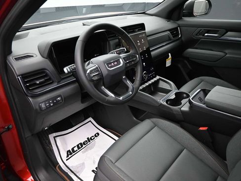 New 2026 GMC Terrain AT4 w/ Convenience Package III image 13