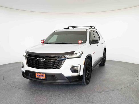 Used 2023 Chevrolet Traverse Premier w/ Redline Edition image 5